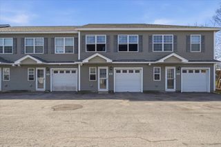 9 Racine Rd Apt 105, Milton, VT 05468