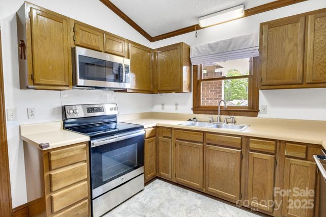 704 Colby Circle, Salisbury, NC 28147