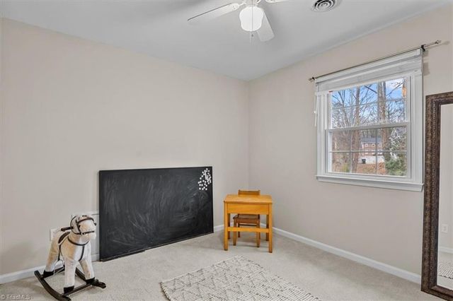 1111 New Hampshire Drive, Jamestown, NC 27282