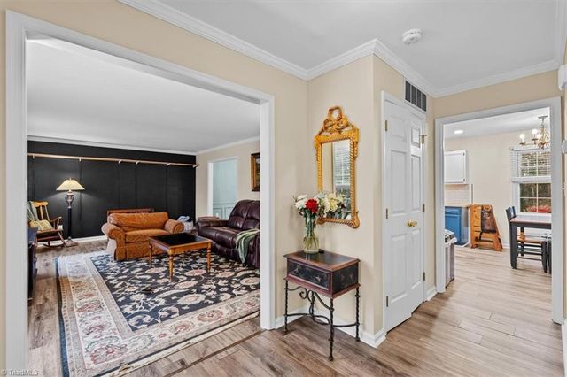 1111 New Hampshire Drive, Jamestown, NC 27282