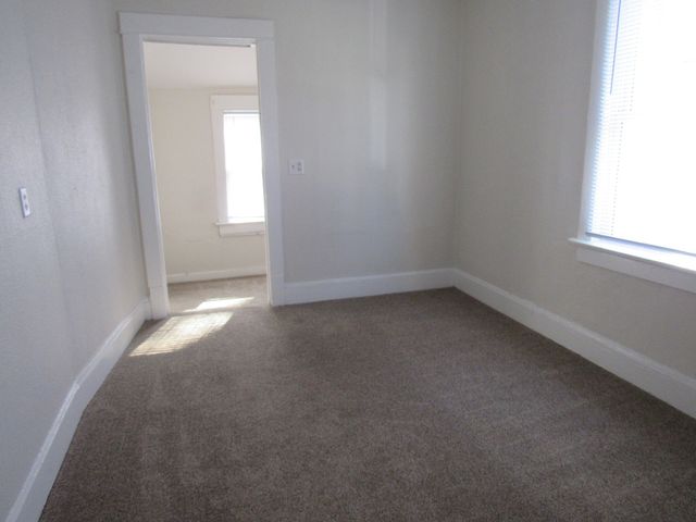 149 6th Street, Silvis, IL 61282