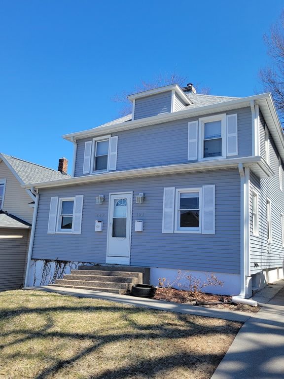 149 6th Street, Silvis, IL 61282