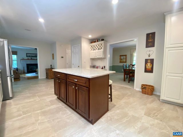 16 WILDWOOD DR, Palmyra, VA 22963
