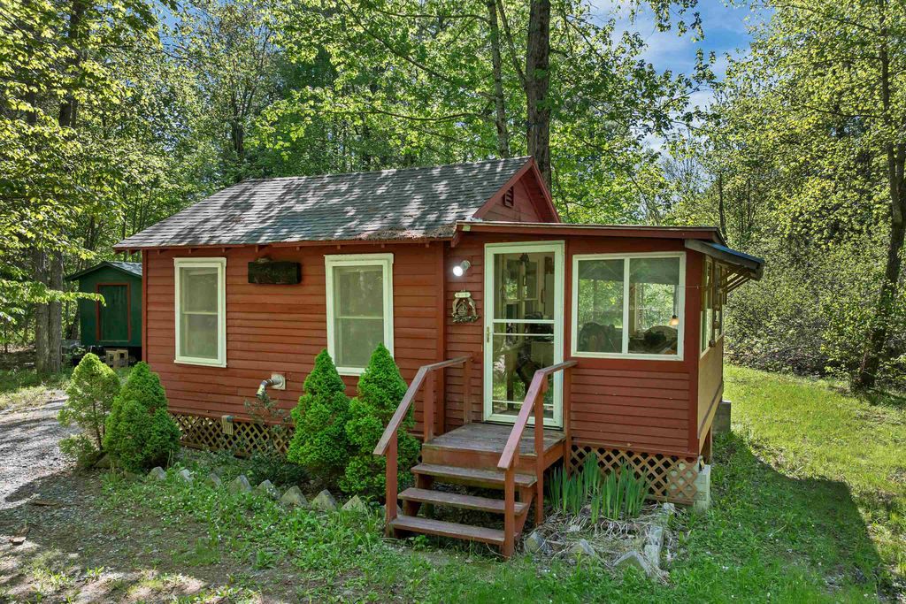 218 New Road, Salisbury, NH 03268