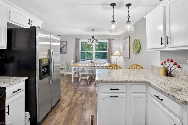 1437 Plantation Circle, Asheboro, NC 27205