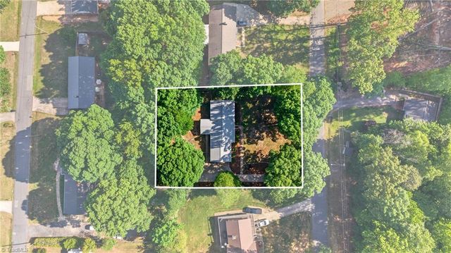 1437 Plantation Circle, Asheboro, NC 27205