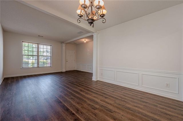 341 Burdock Trace, Woodstock, GA 30188