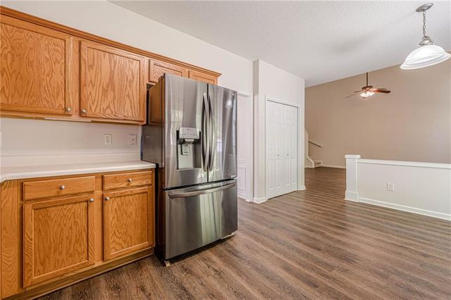 341 Burdock Trace, Woodstock, GA 30188