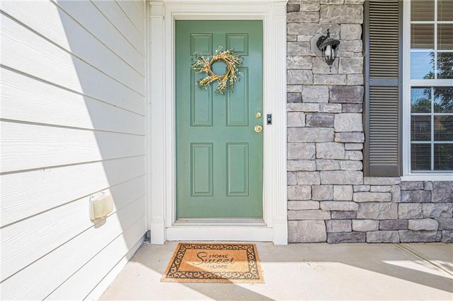 341 Burdock Trace, Woodstock, GA 30188