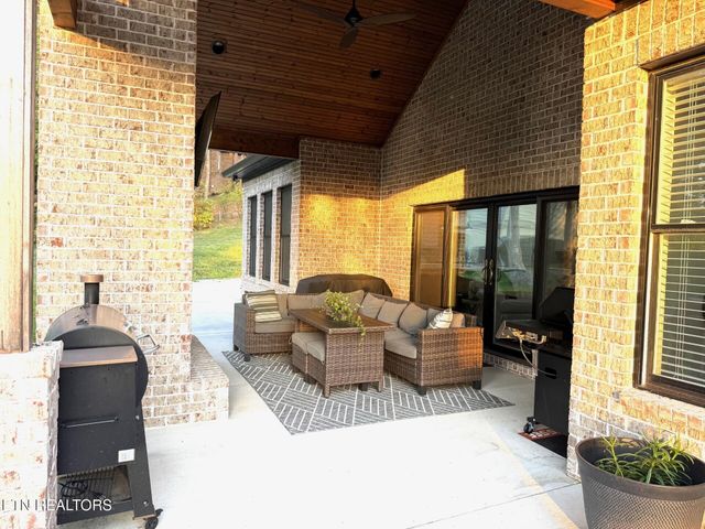 105 Top Sail Court, Andersonville, TN 37705