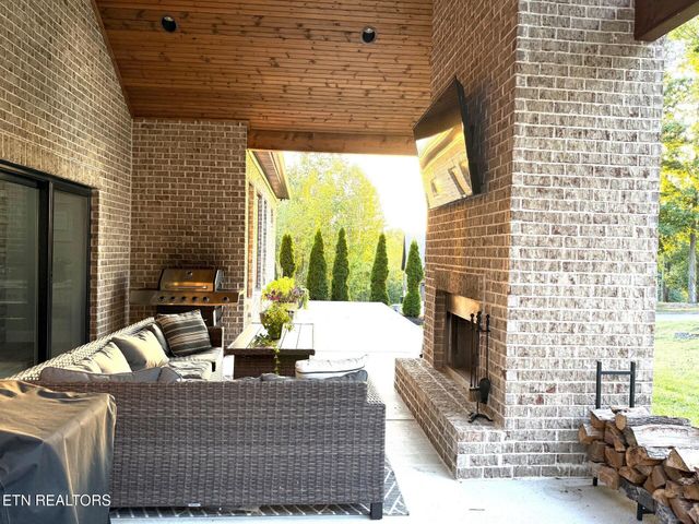 105 Top Sail Court, Andersonville, TN 37705