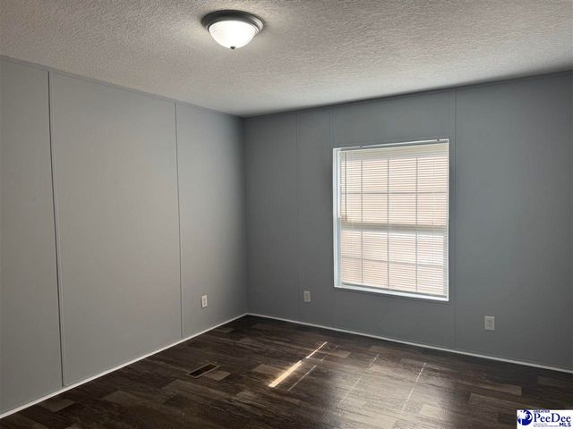 2525 Persimmons Drive, Hartsville, SC 29550