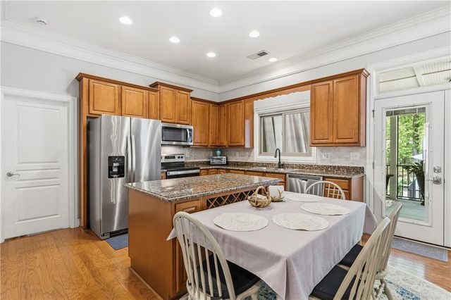 160 Parkside Lane, Eatonton, GA 31024