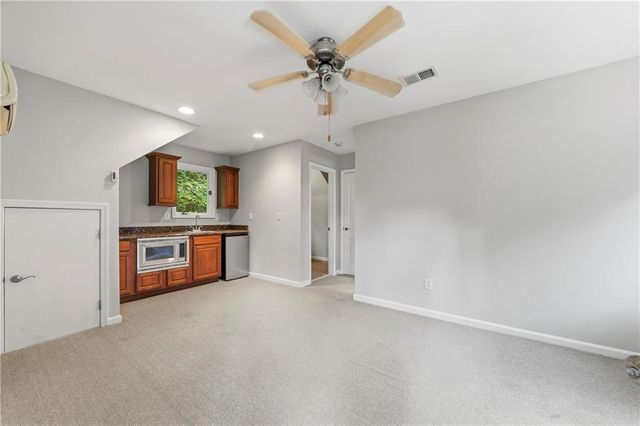 160 Parkside Lane, Eatonton, GA 31024