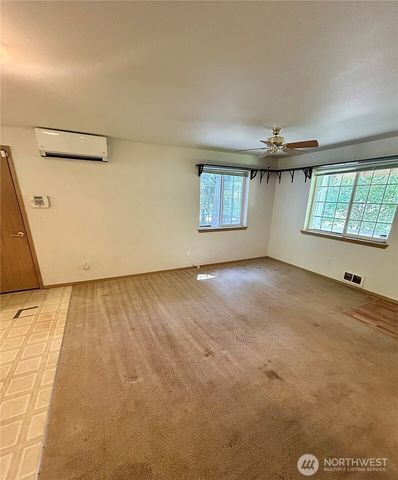 7808 Egret Drive SE, Olympia, WA 98513