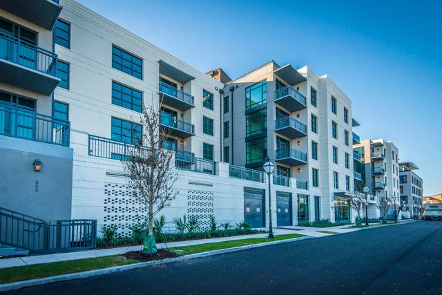 5 Gadsdenboro Street Apt 312, Charleston, SC 29401
