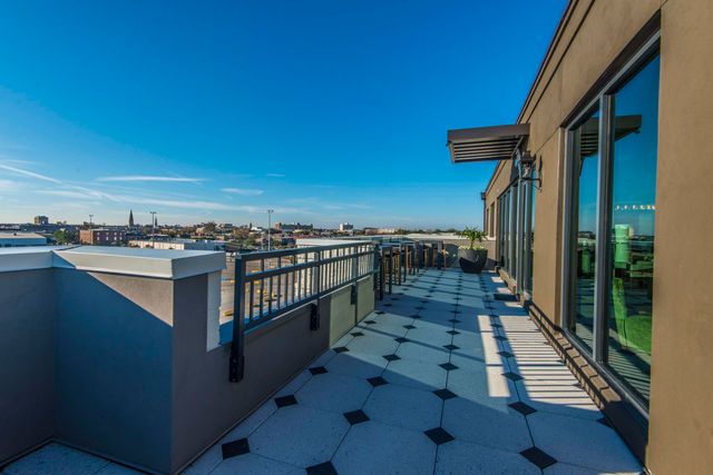 5 Gadsdenboro Street Apt 312, Charleston, SC 29401