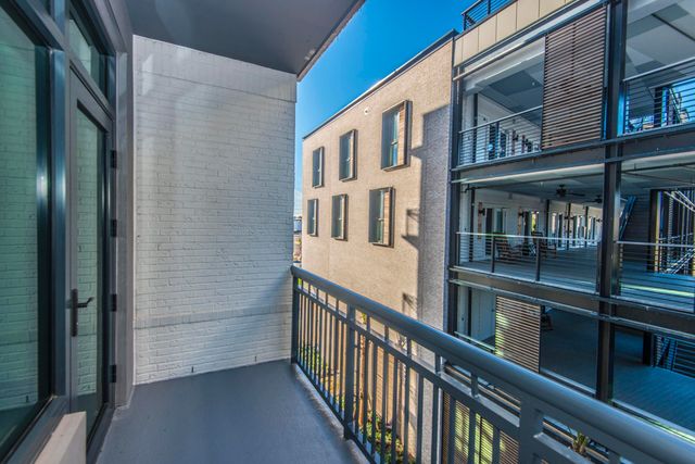 5 Gadsdenboro Street Apt 312, Charleston, SC 29401