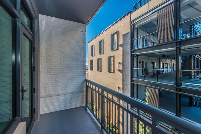 5 Gadsdenboro Street Apt 312, Charleston, SC 29401