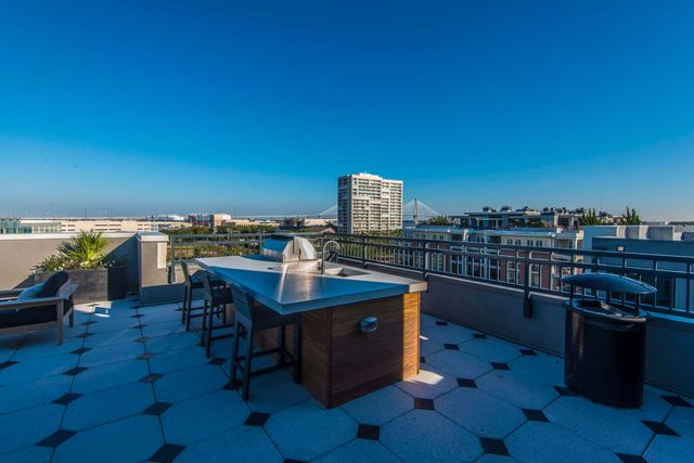 5 Gadsdenboro Street Apt 312, Charleston, SC 29401