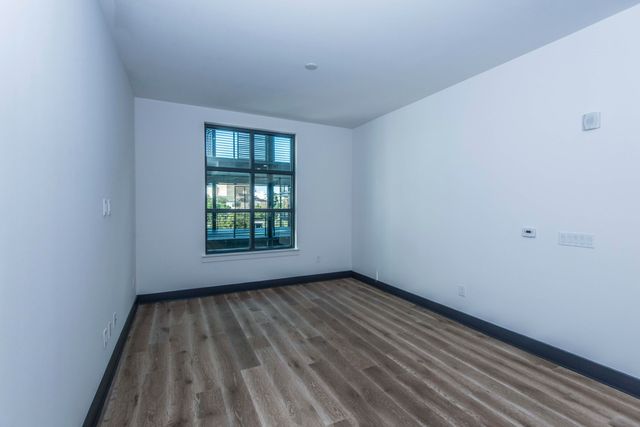 5 Gadsdenboro Street Apt 312, Charleston, SC 29401