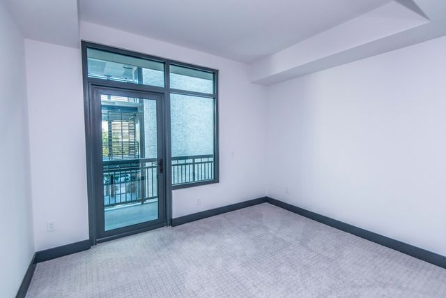 5 Gadsdenboro Street Apt 312, Charleston, SC 29401