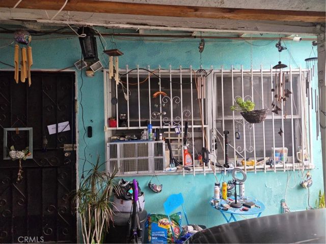 4485 Lovett, Los Angeles, CA 90040