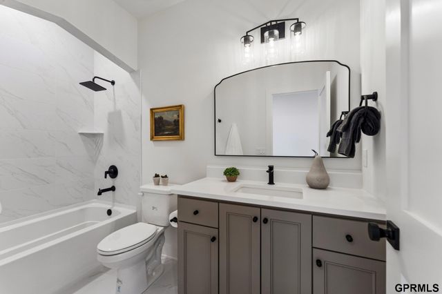 18108 Cooper Street, Gretna, NE 68028