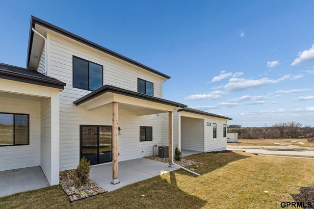 18108 Cooper Street, Gretna, NE 68028