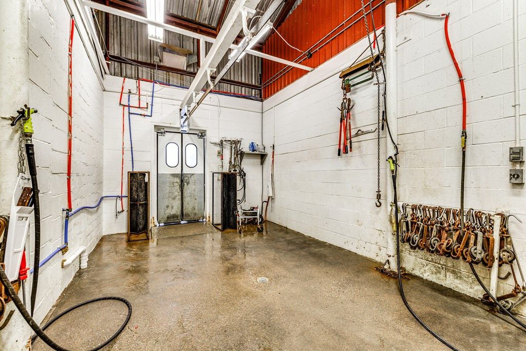 Image 15 of property listing at 114 N Washington Street, Bronte, TX 76933