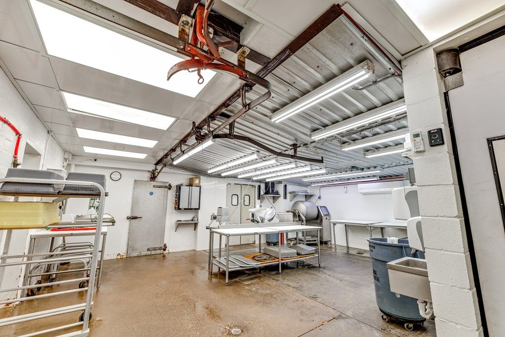 Image 39 of property listing at 114 N Washington Street, Bronte, TX 76933