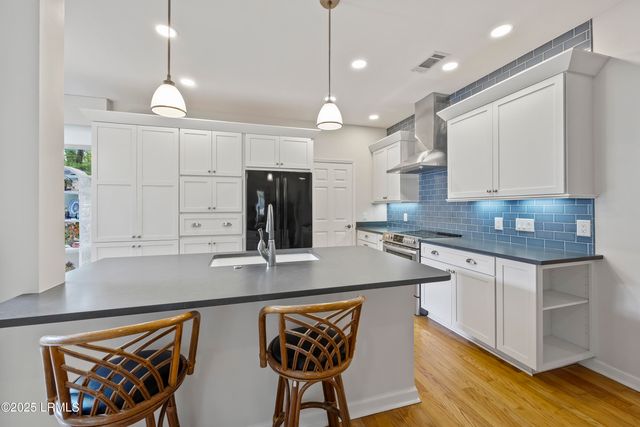 161 Locust Fence Road, St. Helena Island, SC 29920