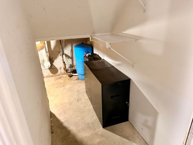 566 S Dangl Road, Muskegon, MI 49442