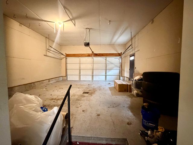 566 S Dangl Road, Muskegon, MI 49442