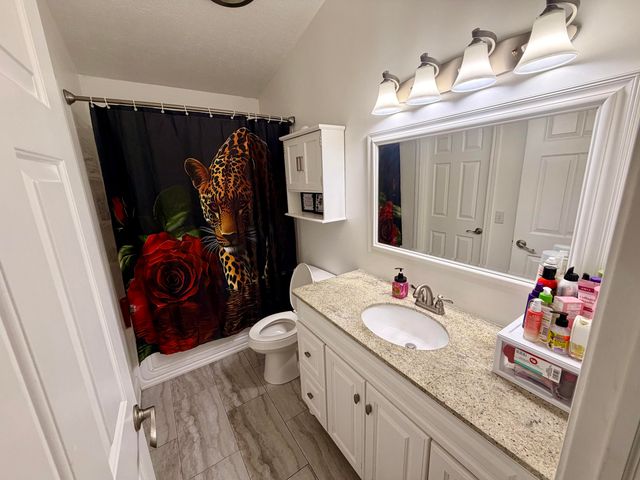 566 S Dangl Road, Muskegon, MI 49442