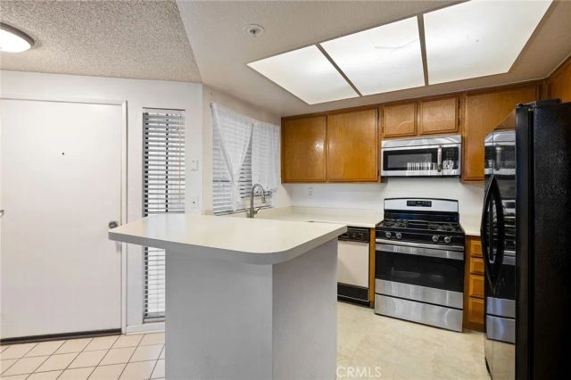 1783 Shady Oaks Court, Azusa, CA 91702