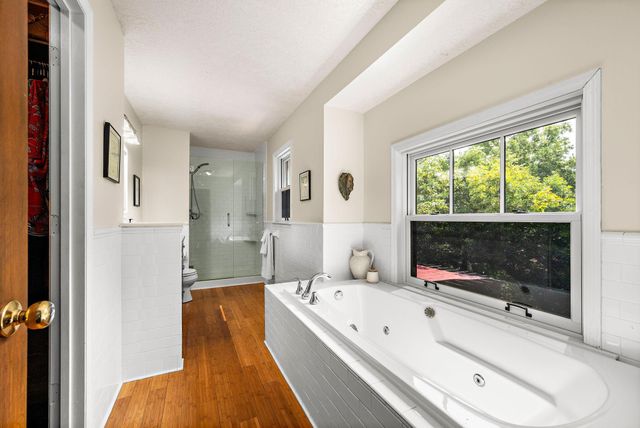 12155 Gantry Lane, Apple Valley, MN 55124
