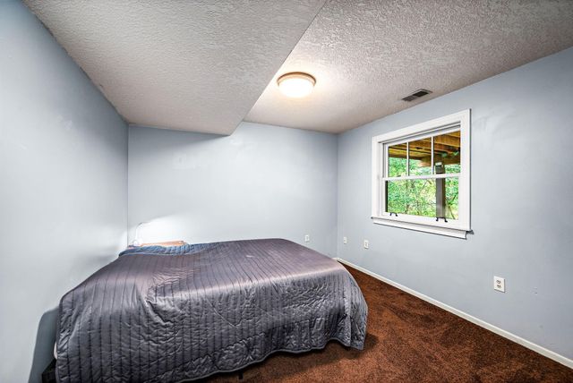 12155 Gantry Lane, Apple Valley, MN 55124