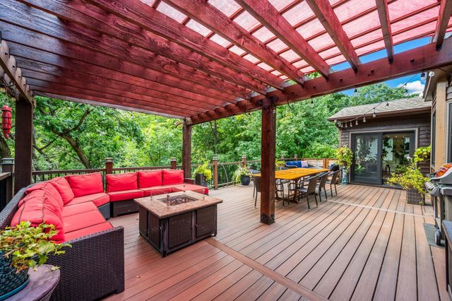12155 Gantry Lane, Apple Valley, MN 55124