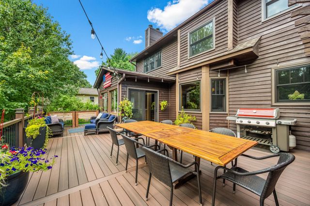 12155 Gantry Lane, Apple Valley, MN 55124