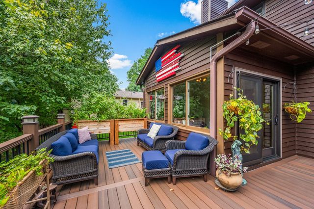 12155 Gantry Lane, Apple Valley, MN 55124