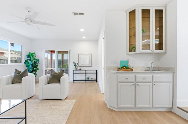 1111 1111 Stellar Way, Milpitas, CA 95035