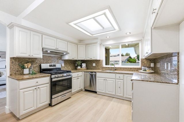 1111 1111 Stellar Way, Milpitas, CA 95035