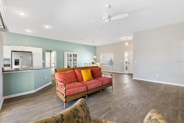 11405 ZIMMERMAN PATH, Oxford, FL 34484