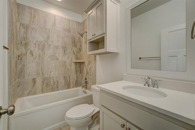 528 NW 175th Street, Edmond, OK 73012