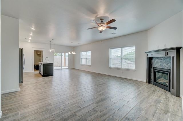528 NW 175th Street, Edmond, OK 73012