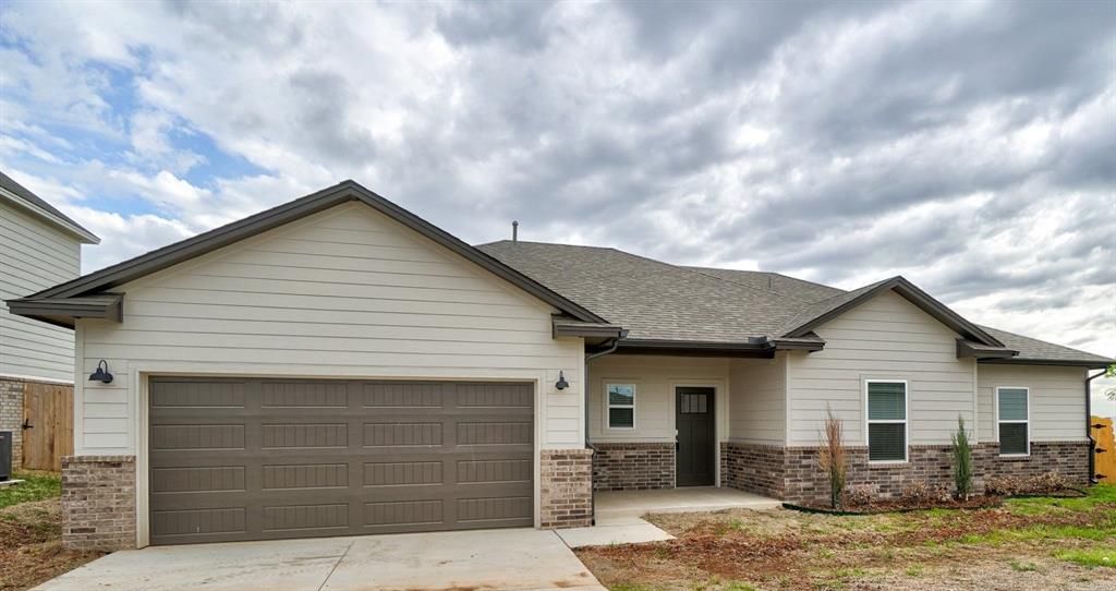 528 NW 175th Street, Edmond, OK 73012
