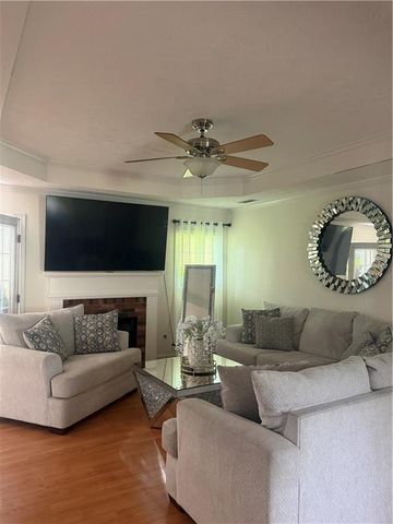 910 Burning Bush Drive, Loganville, GA 30052