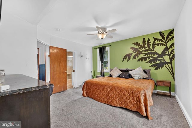 1810 MEETINGHOUSE RD, Upper Chichester, PA 19061