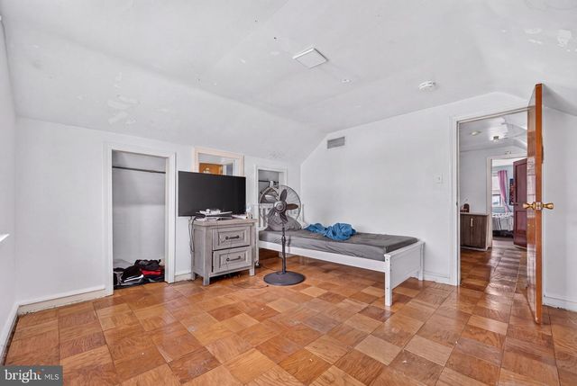 1810 MEETINGHOUSE RD, Upper Chichester, PA 19061